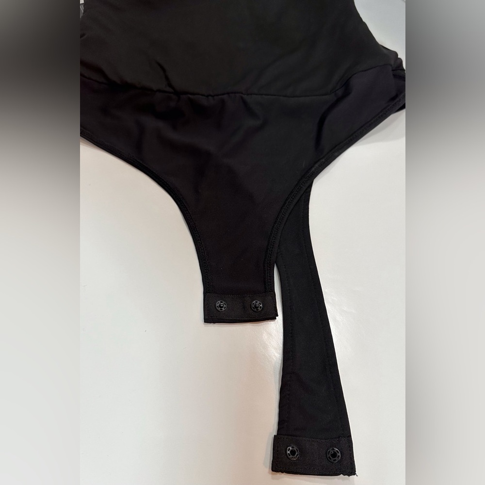Black Sequinned Deep-Plunge Strapless Bodysuit Small - Picture 12 of 12